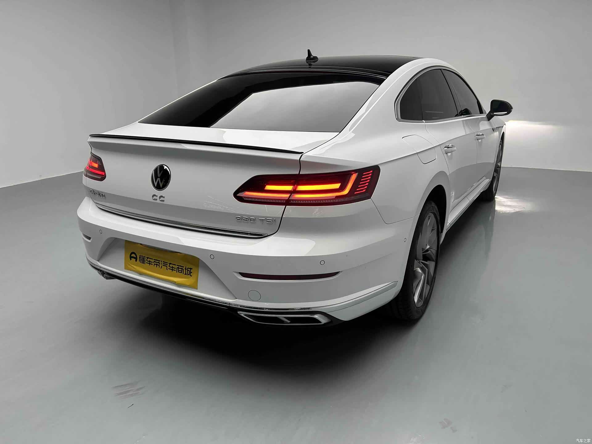 Volkswagen CC, 2022 16