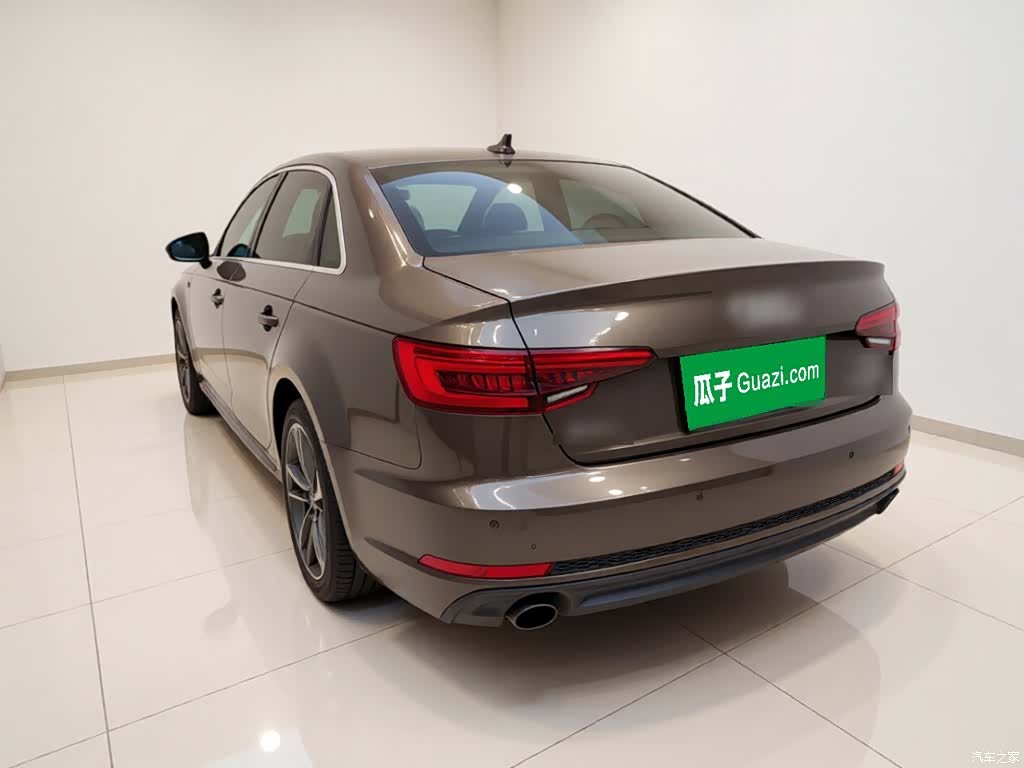 Audi A4L, 2016 4
