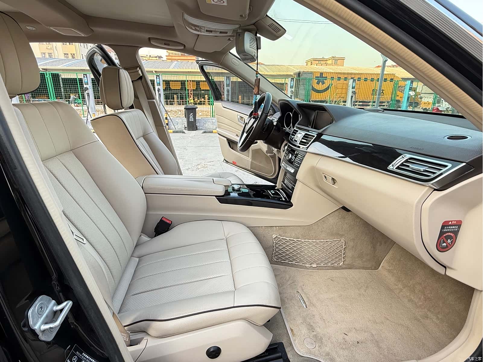 Mercedes-Benz E-Class, 2015 7