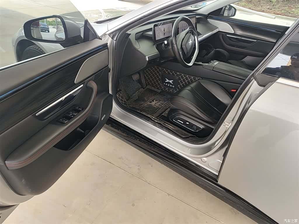 Xpeng P7, 2022 12