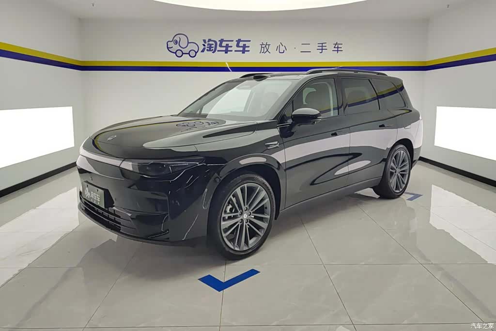 Leapmotor C16