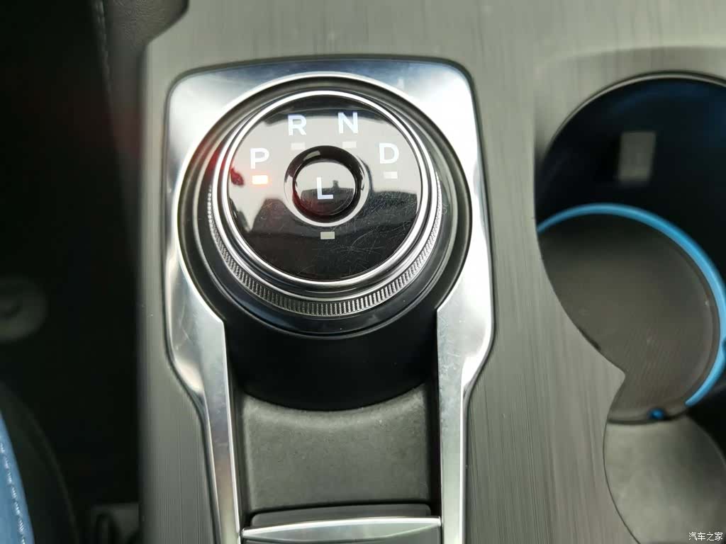 Ford Focus, 2021 13