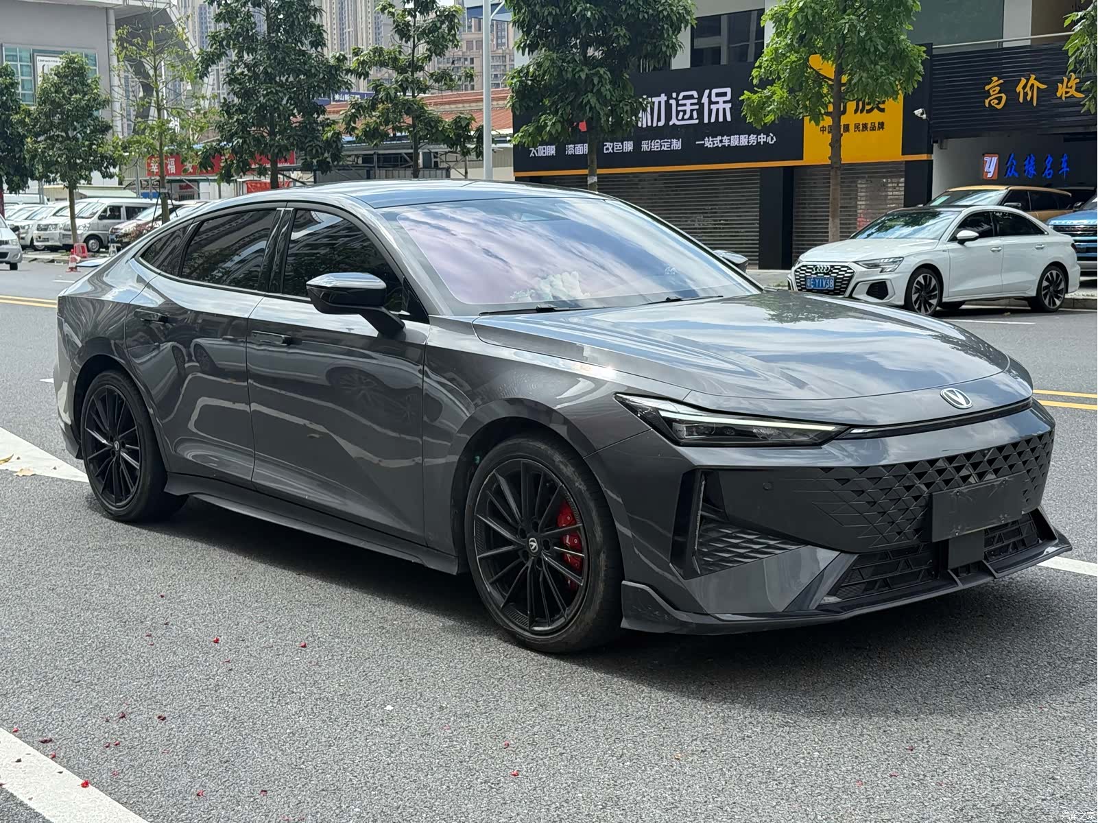 Changan UNI-V, 2024 3