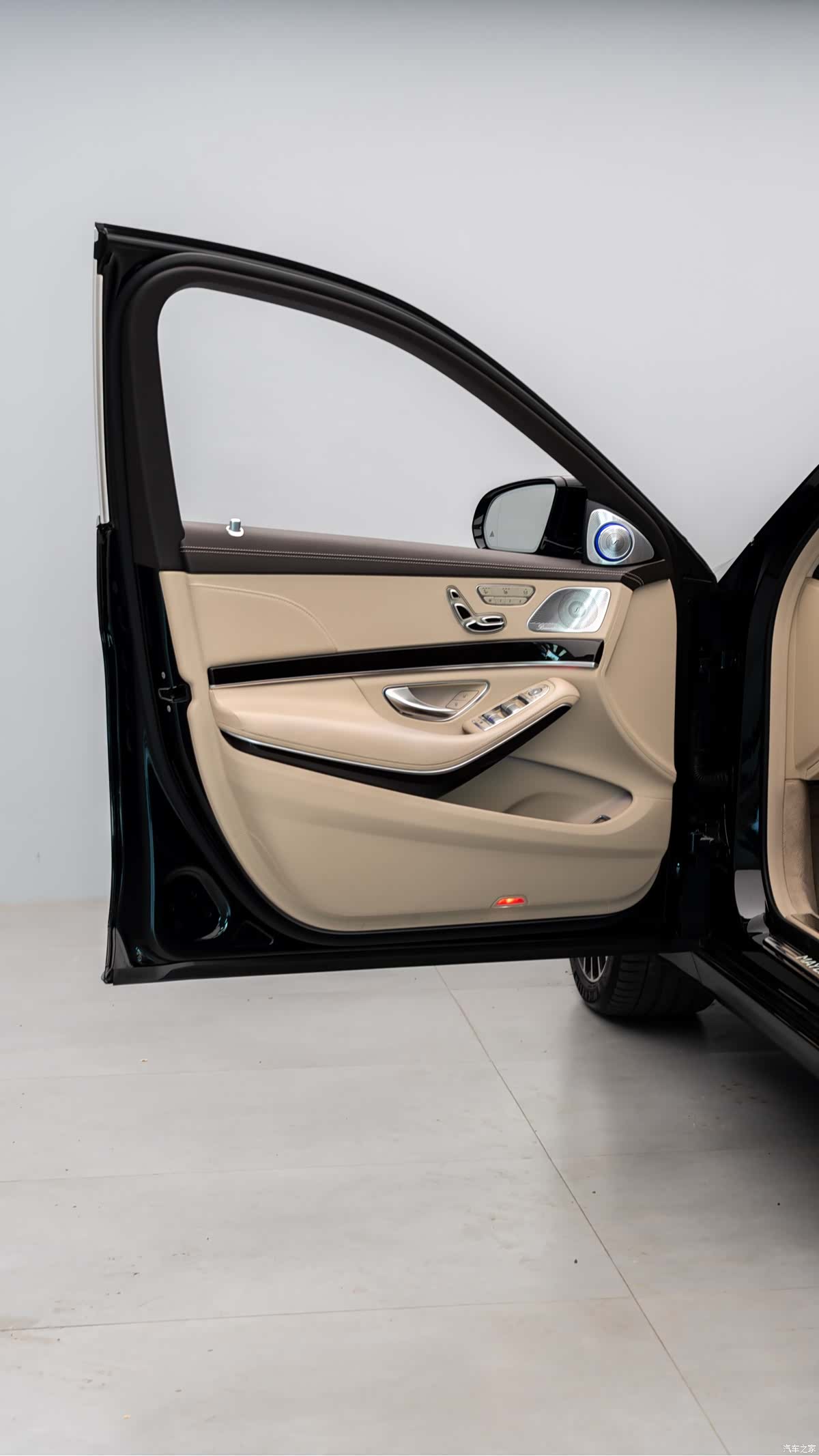 Maybach S-Class, 2019 все фото