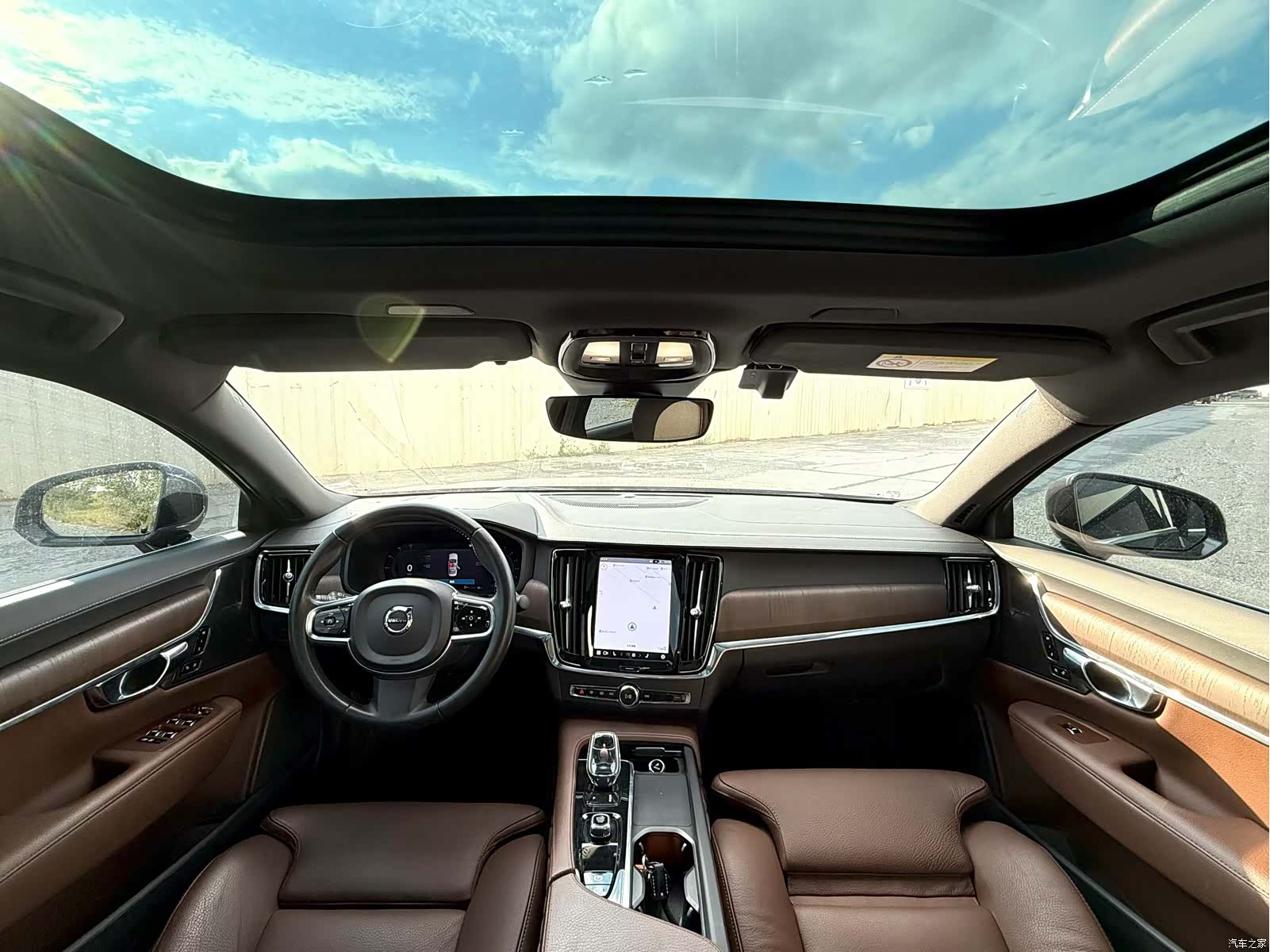 Volvo S90, 2022 все фото