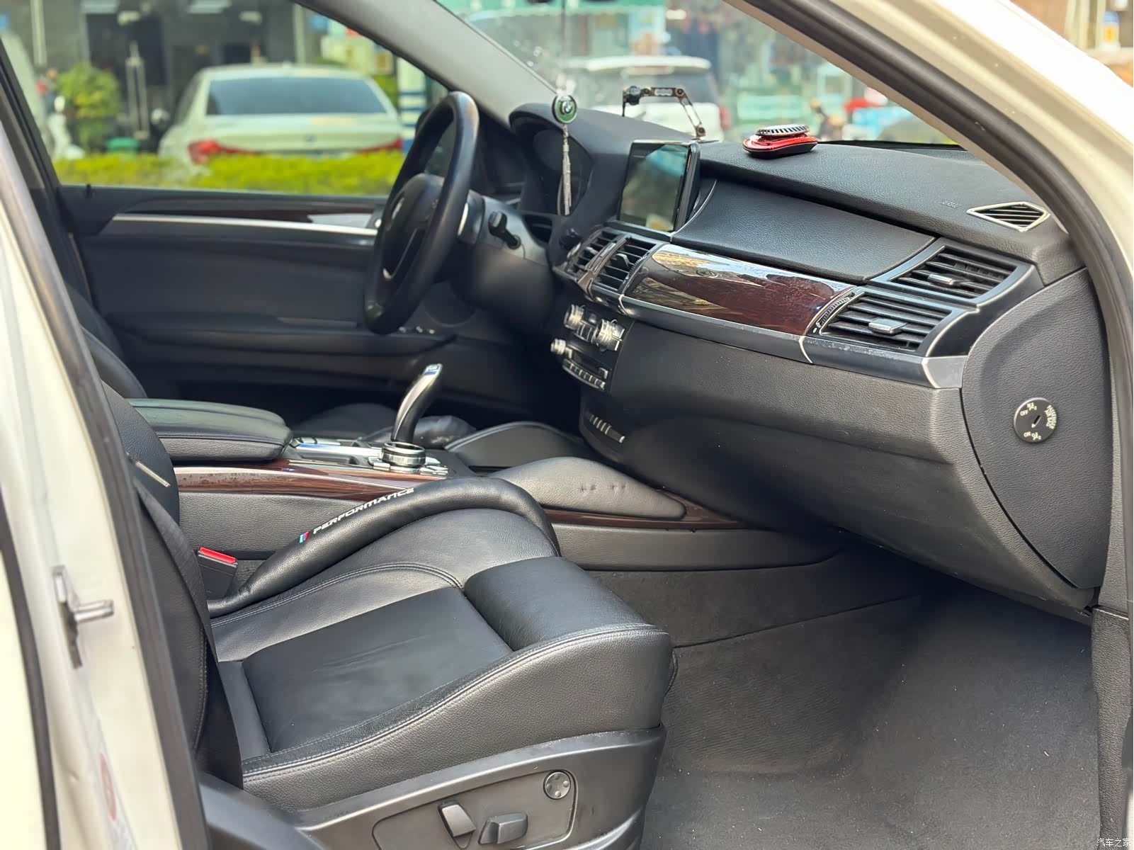 BMW X6, 2011 12