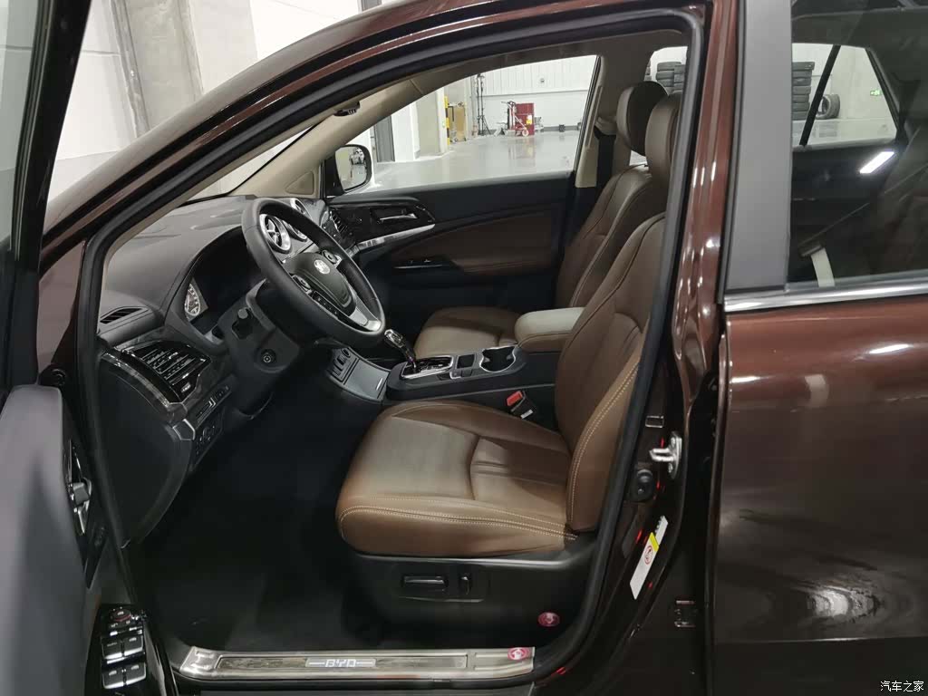 BYD S7, 2016 10