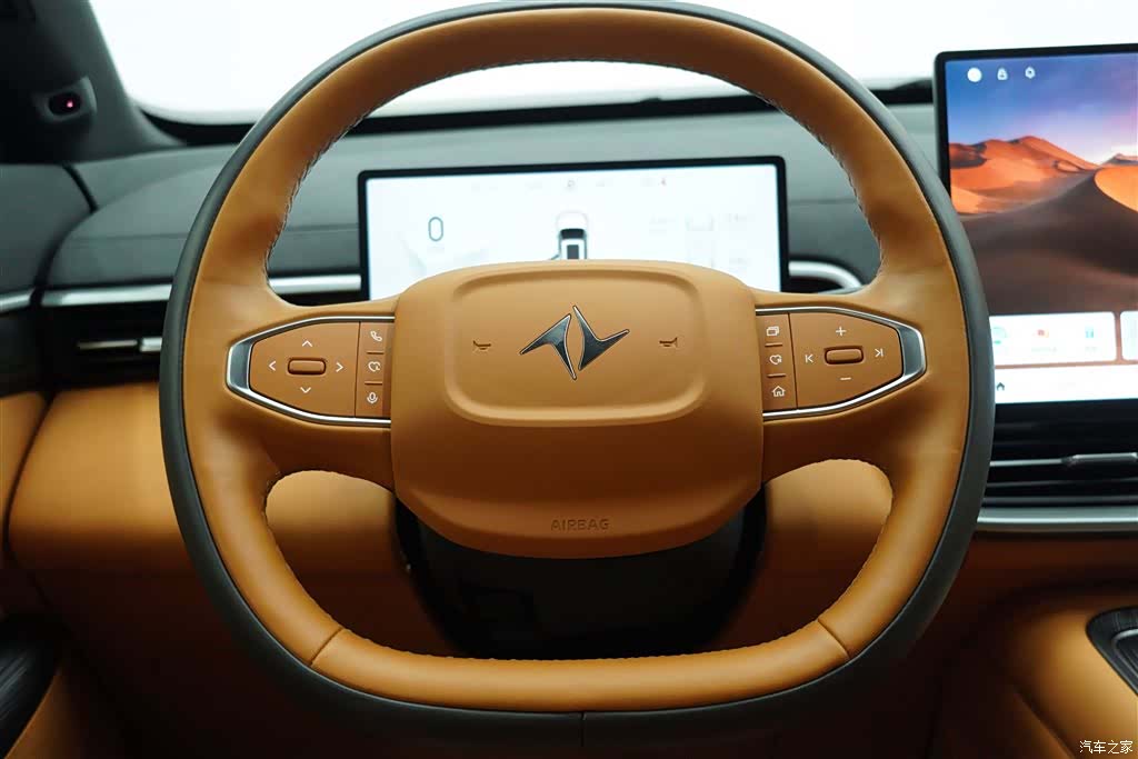 DongFeng eπ008, 2024 8