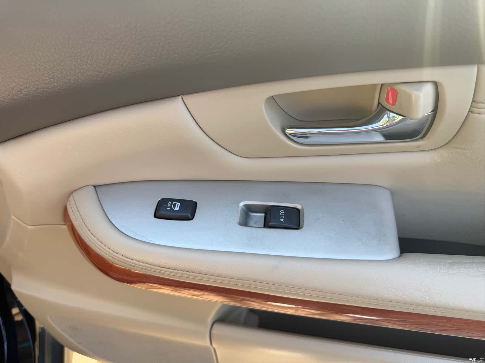 Lexus RX, 2007 24