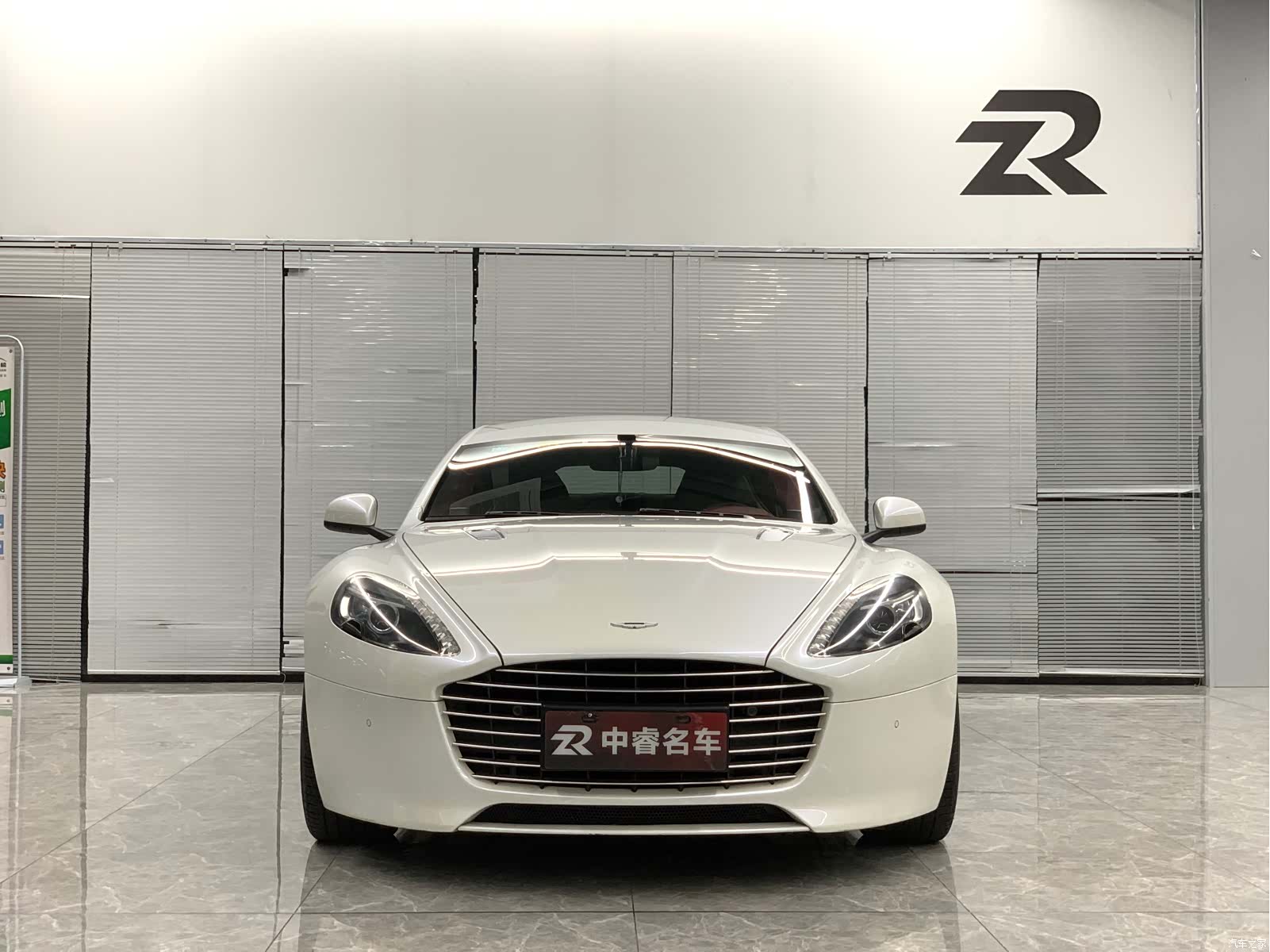 Aston Martin Rapide, 2013 2