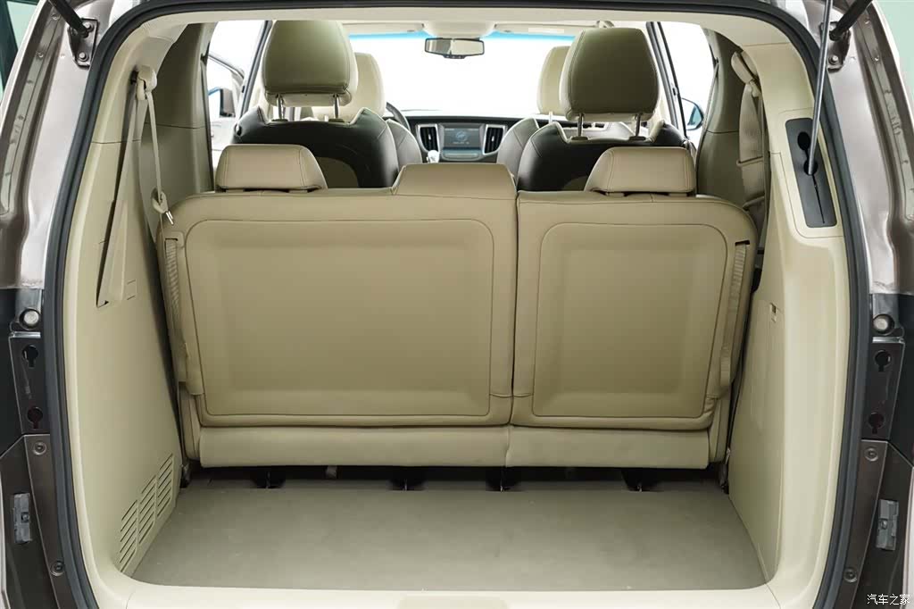 Buick GL8, 2014 29