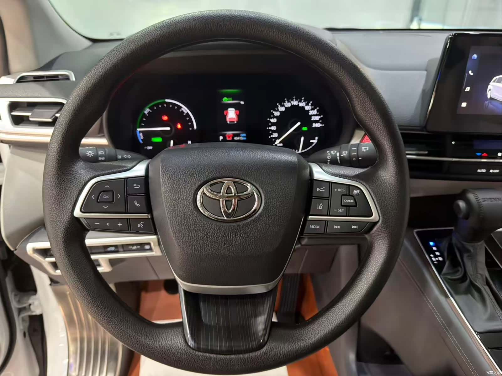 Toyota Sienna, 2024 16