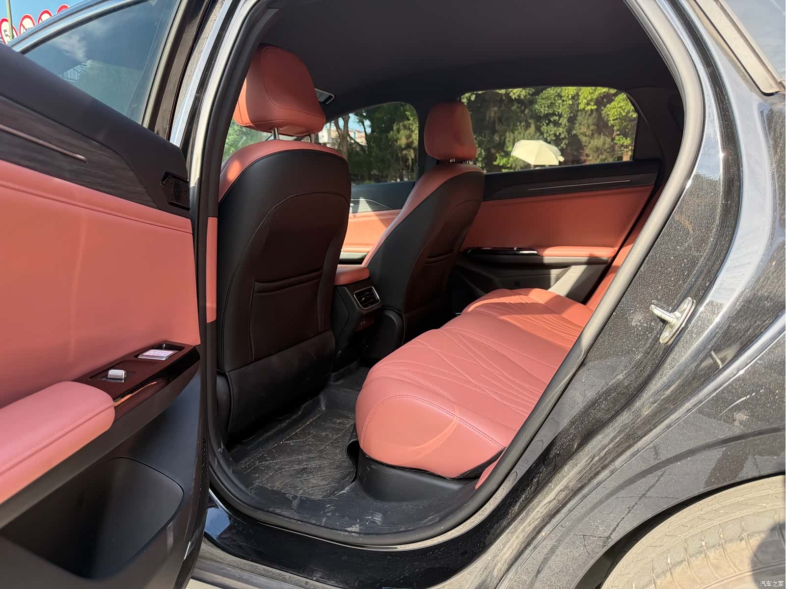 Geely Galaxy L6, 2025 4