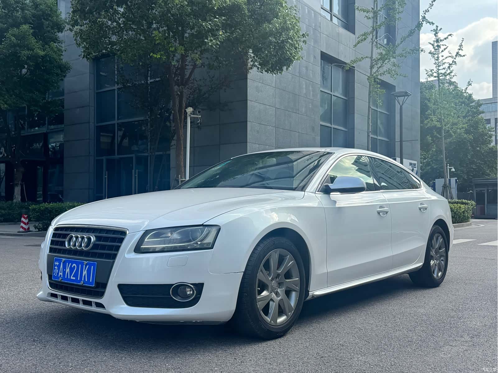 Audi A5, 2011 1
