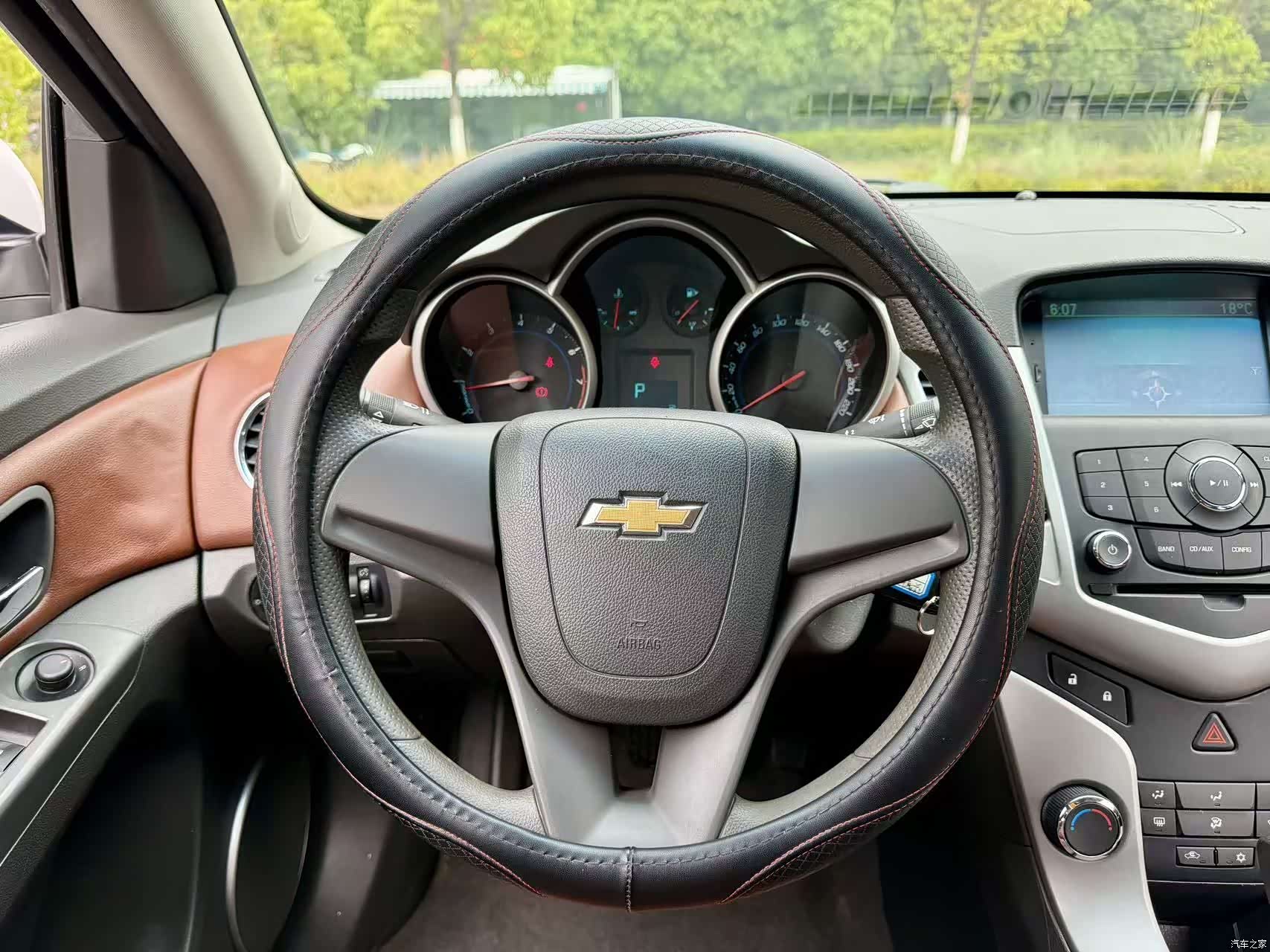 Chevrolet SE, 2014 13