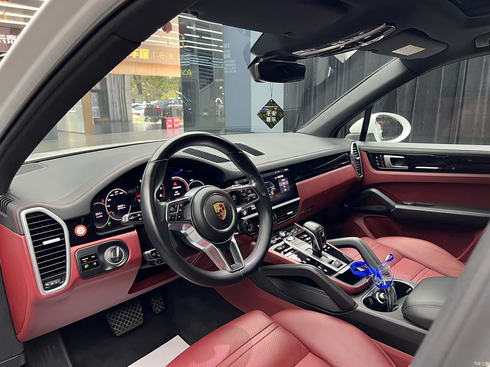 Porsche Cayenne, 2019 8
