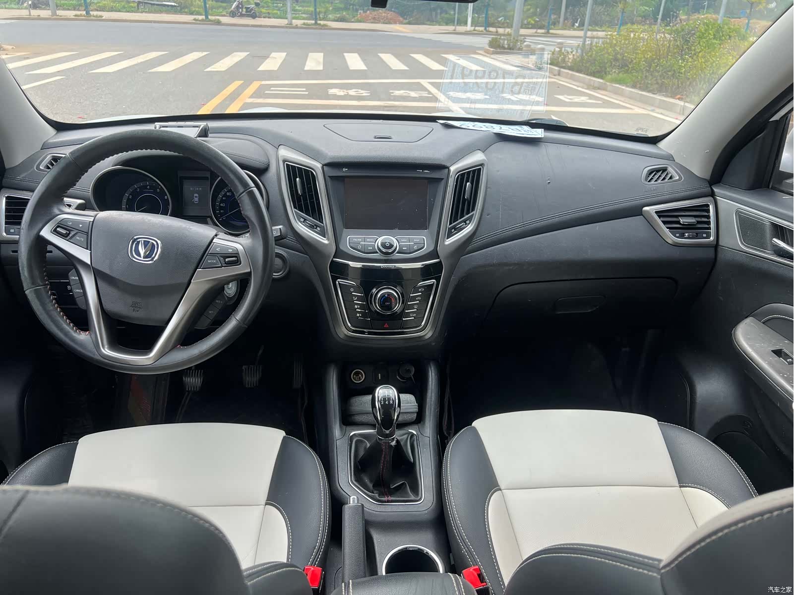 Changan CS35, 2018 все фото