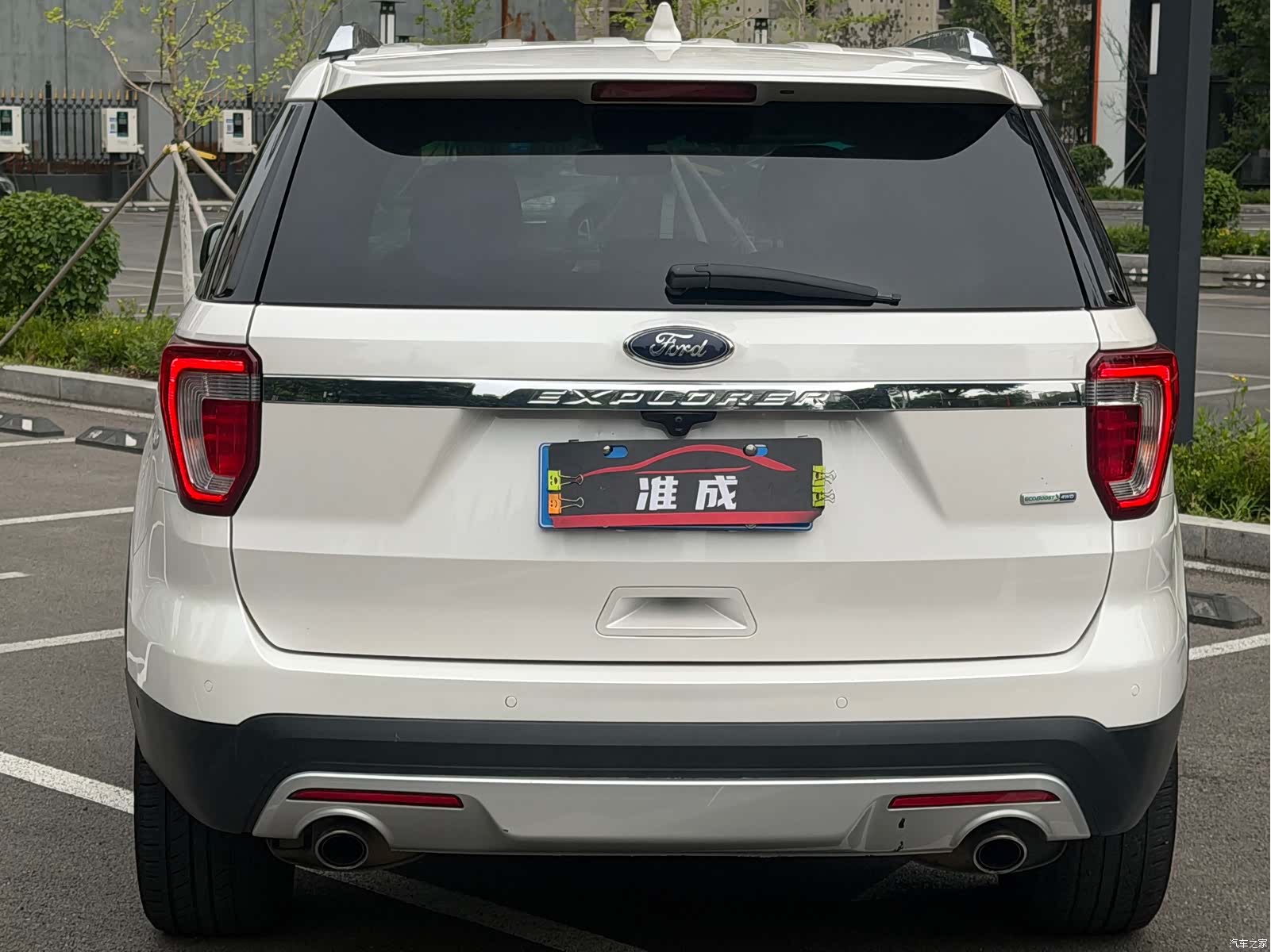 Ford Explorer, 2017 все фото