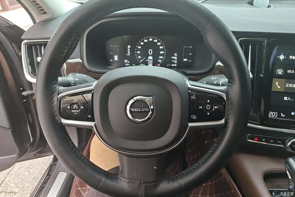 Volvo S90, 2018 15