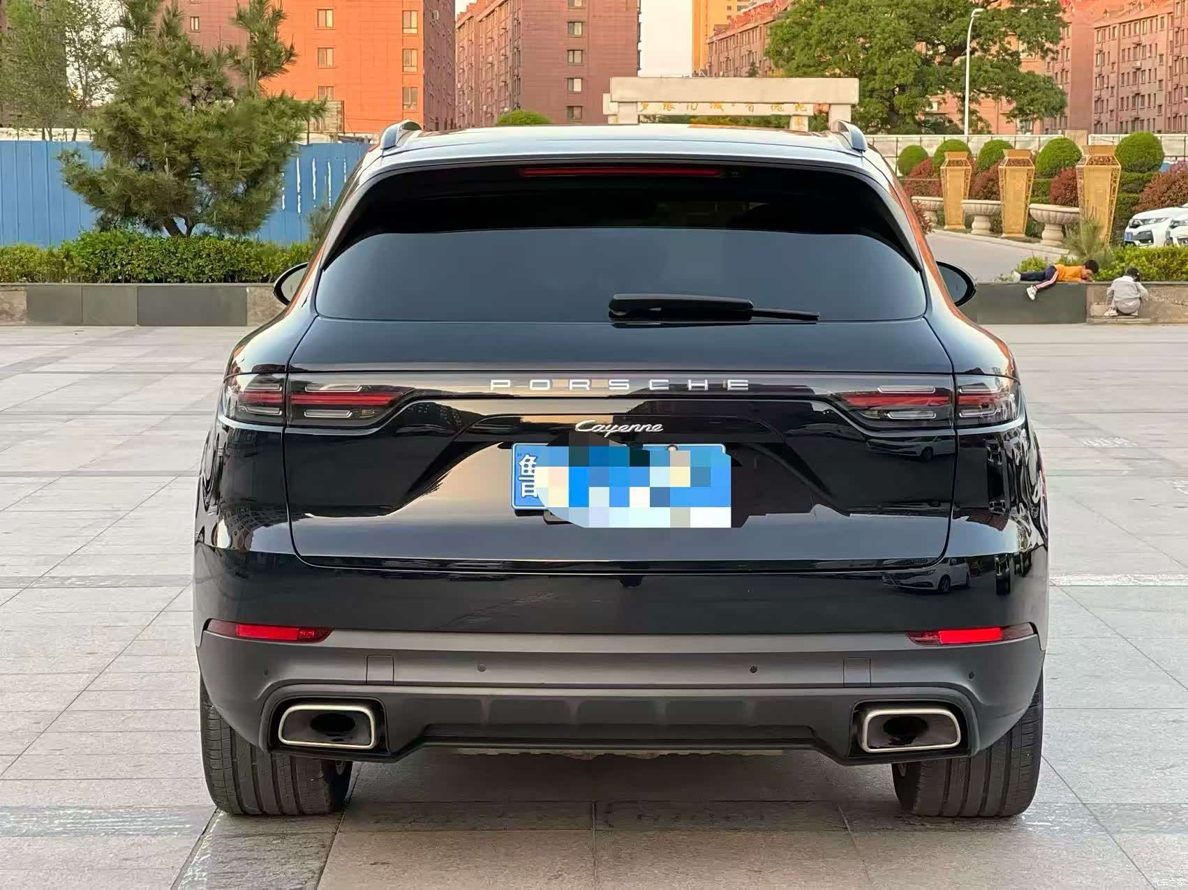 Porsche Cayenne, 2022 3