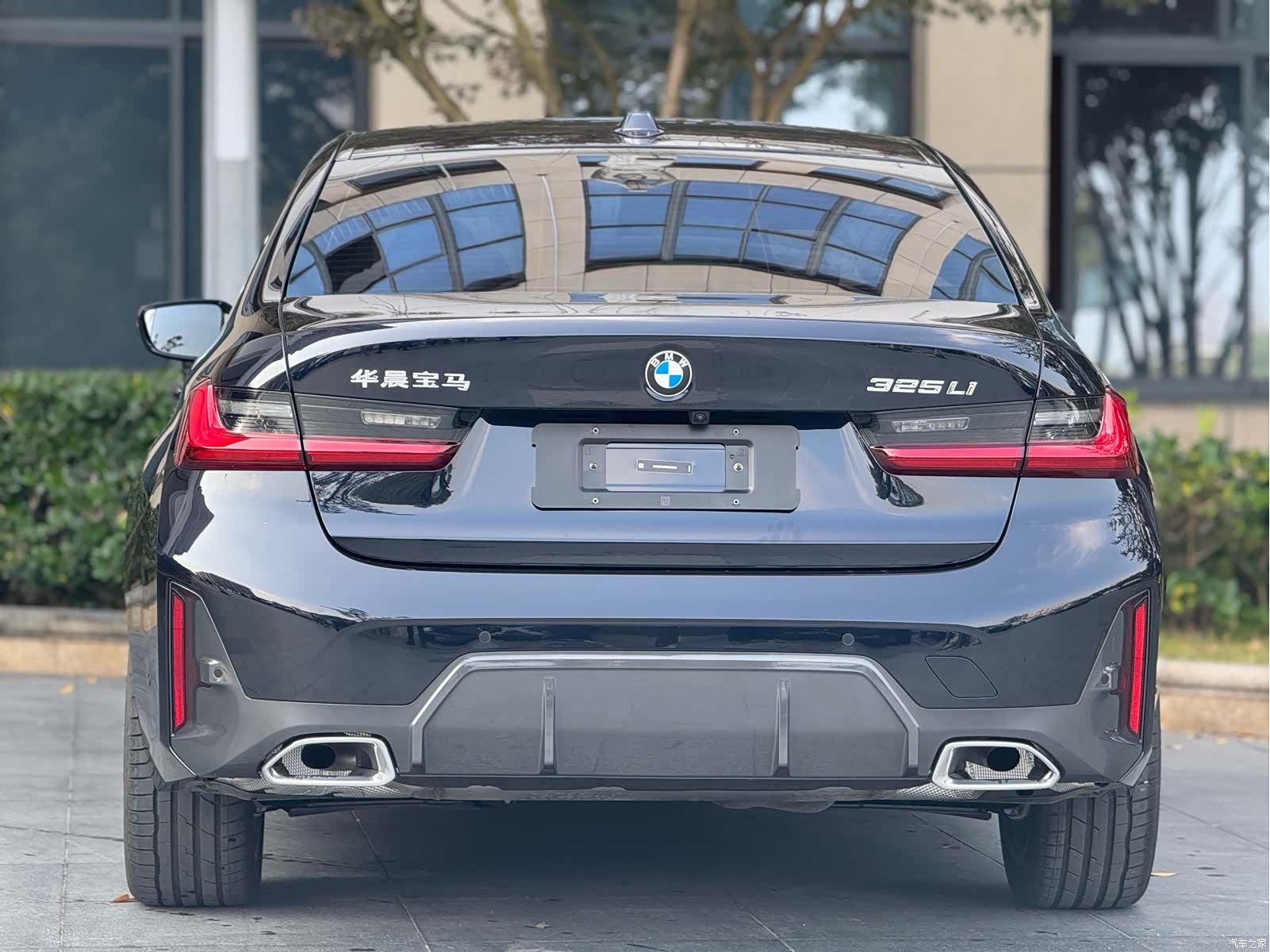 BMW 3 Series, 2024 11