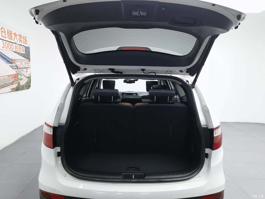 Hyundai 7, 2013 16
