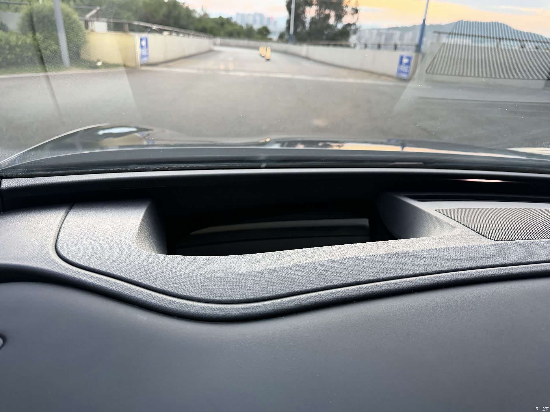 Volkswagen 06, 2025 23