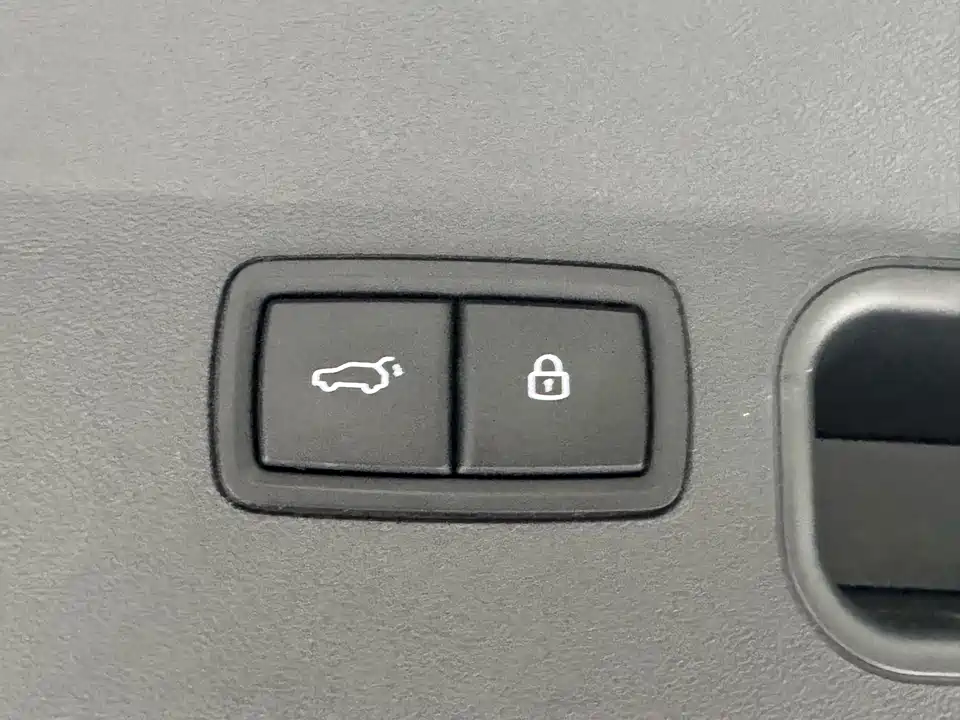 Li Auto Ideal ONE