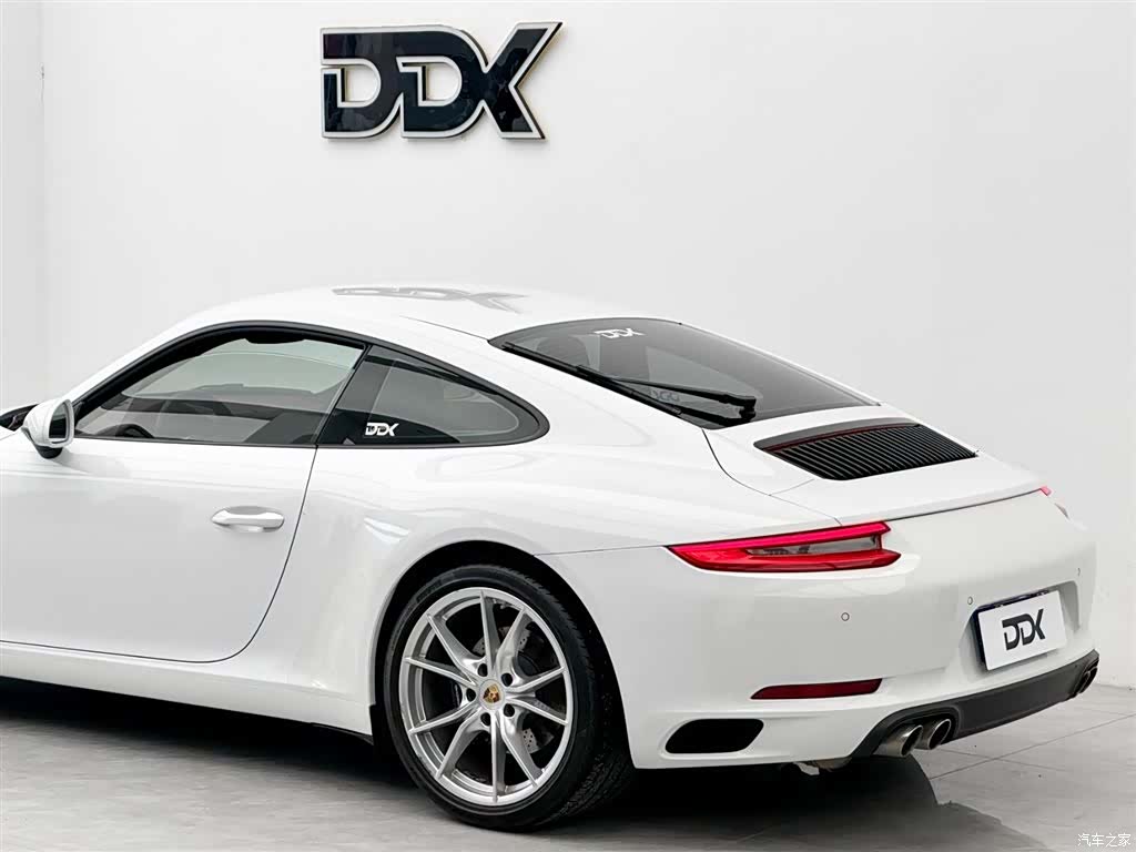 Porsche 911, 2017 8