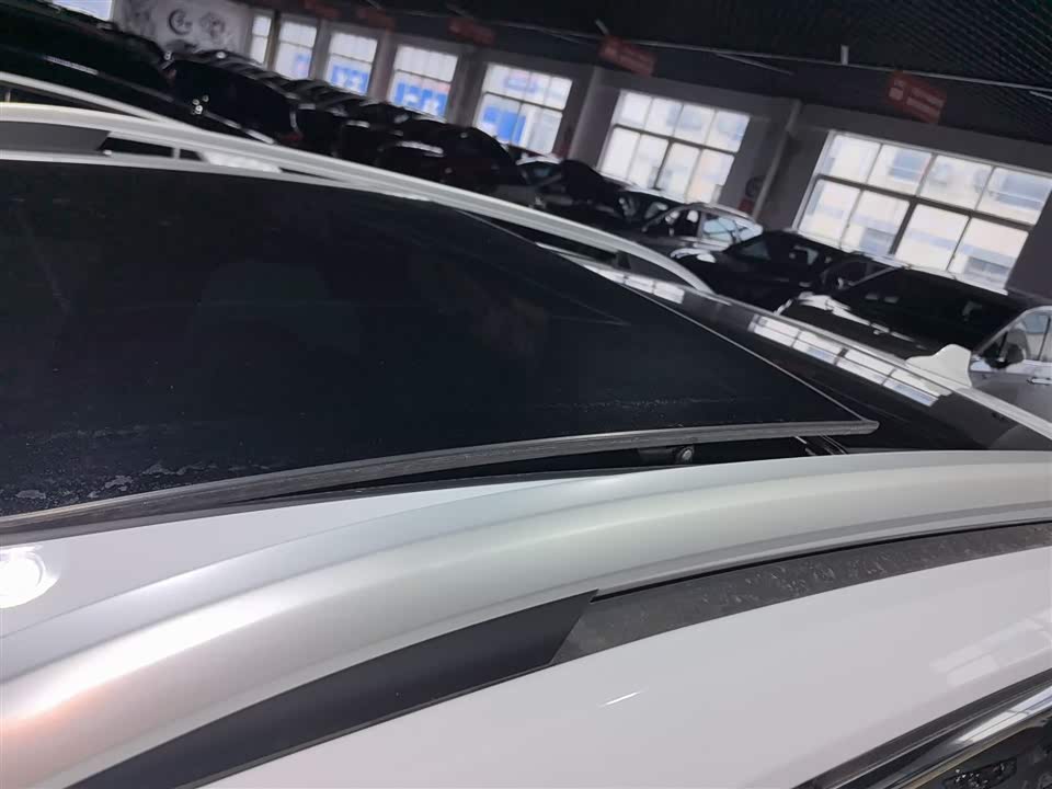 Roewe RX5 Roewe RX5