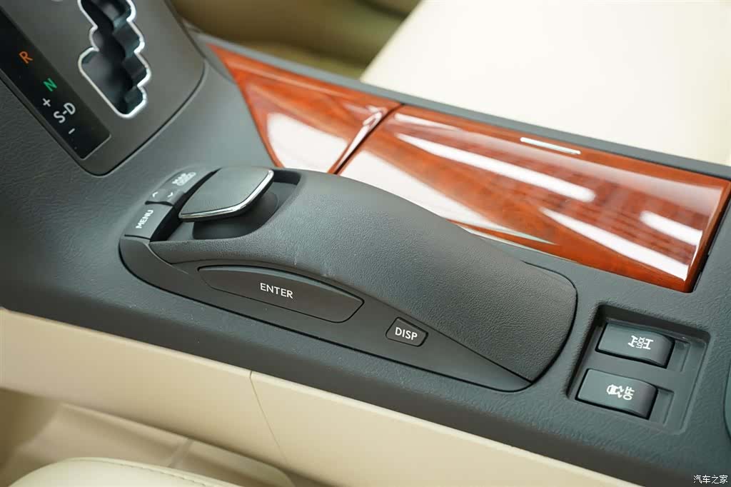 Lexus RX, 2009 14
