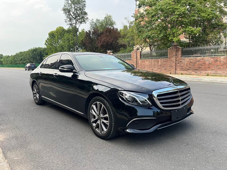 Mercedes-Benz E-class Mercedes-Benz E-class
