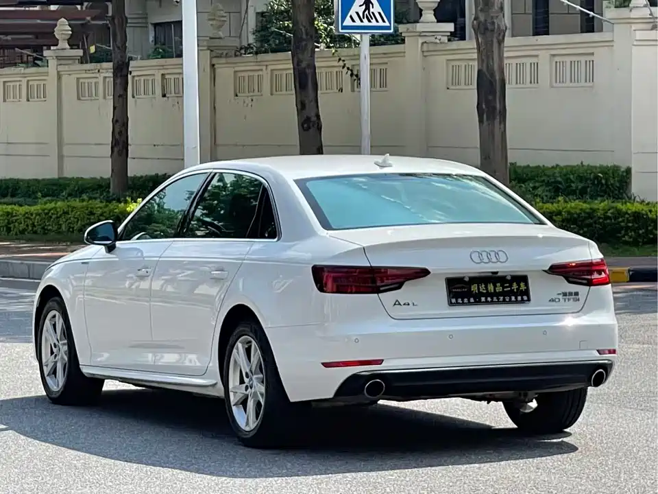 Audi A4L