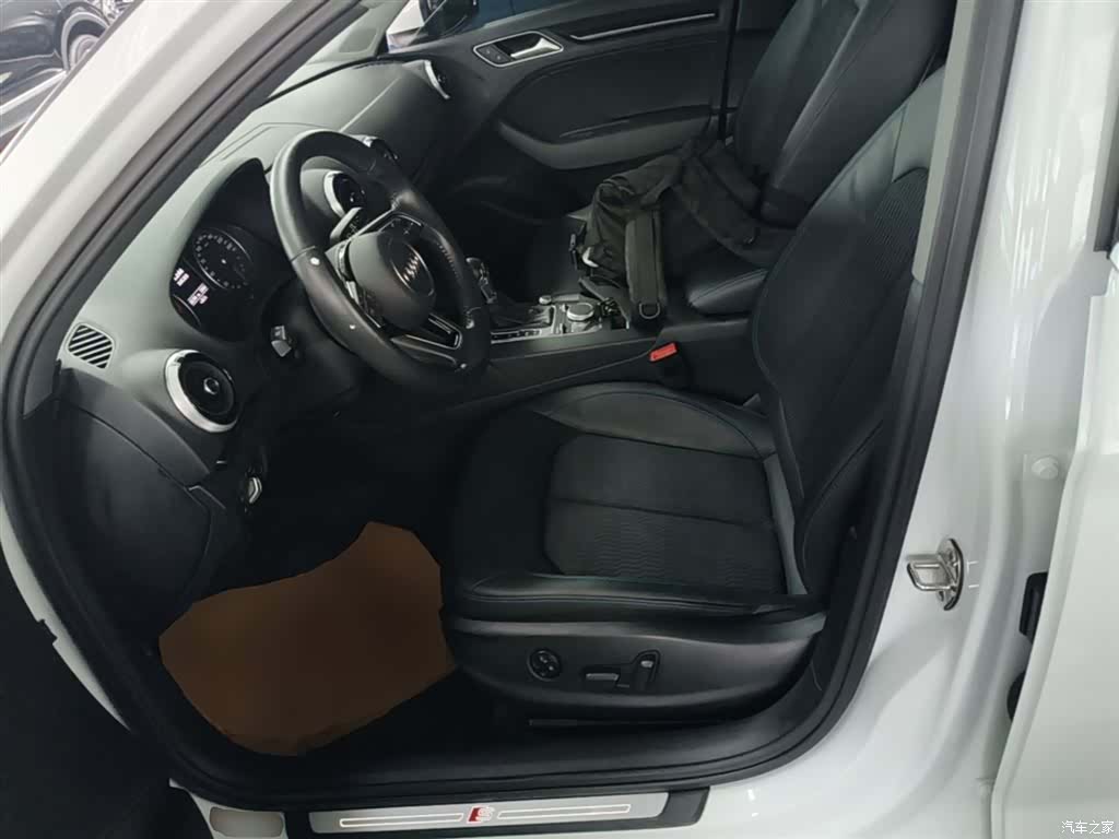 Audi A3, 2019 15