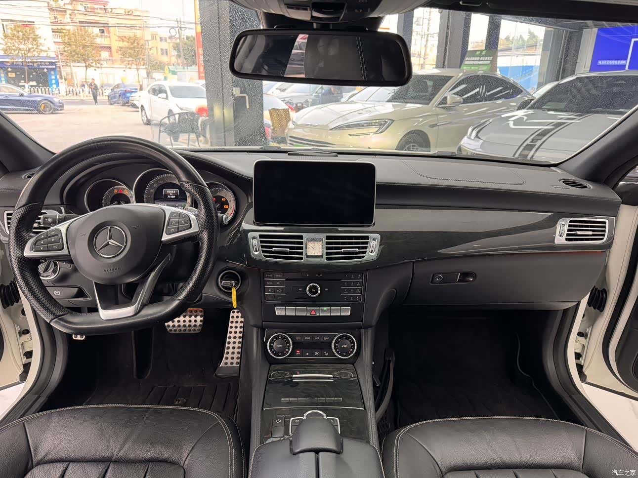 Mercedes-Benz CLS, 2017 11
