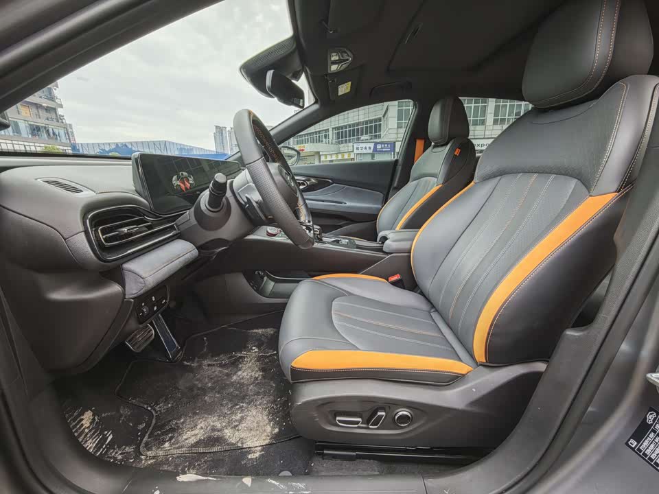 Trumpchi Shadow Leopard