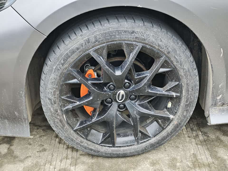 Trumpchi Shadow Leopard