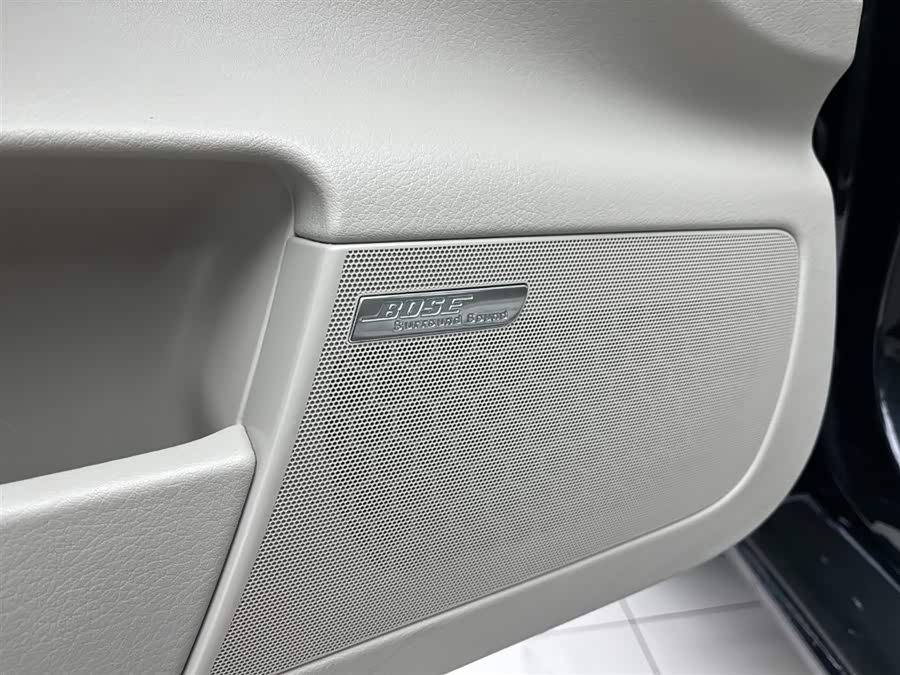 Audi A6L 2009, фото 19