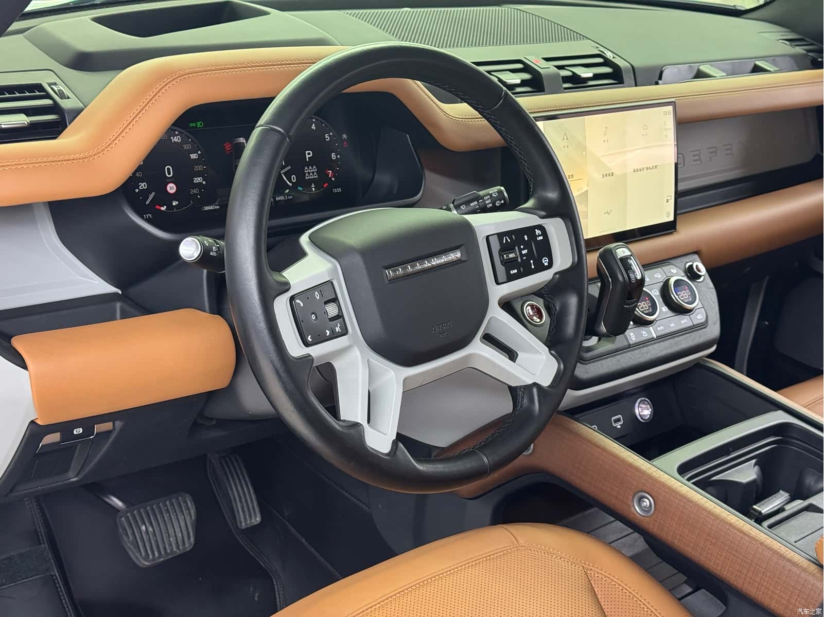 Land Rover Defender, 2023 13