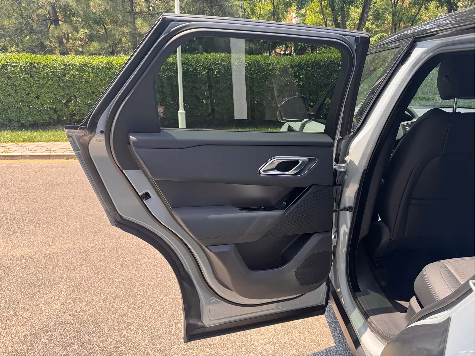 Land Rover Range Rover, 2023 16