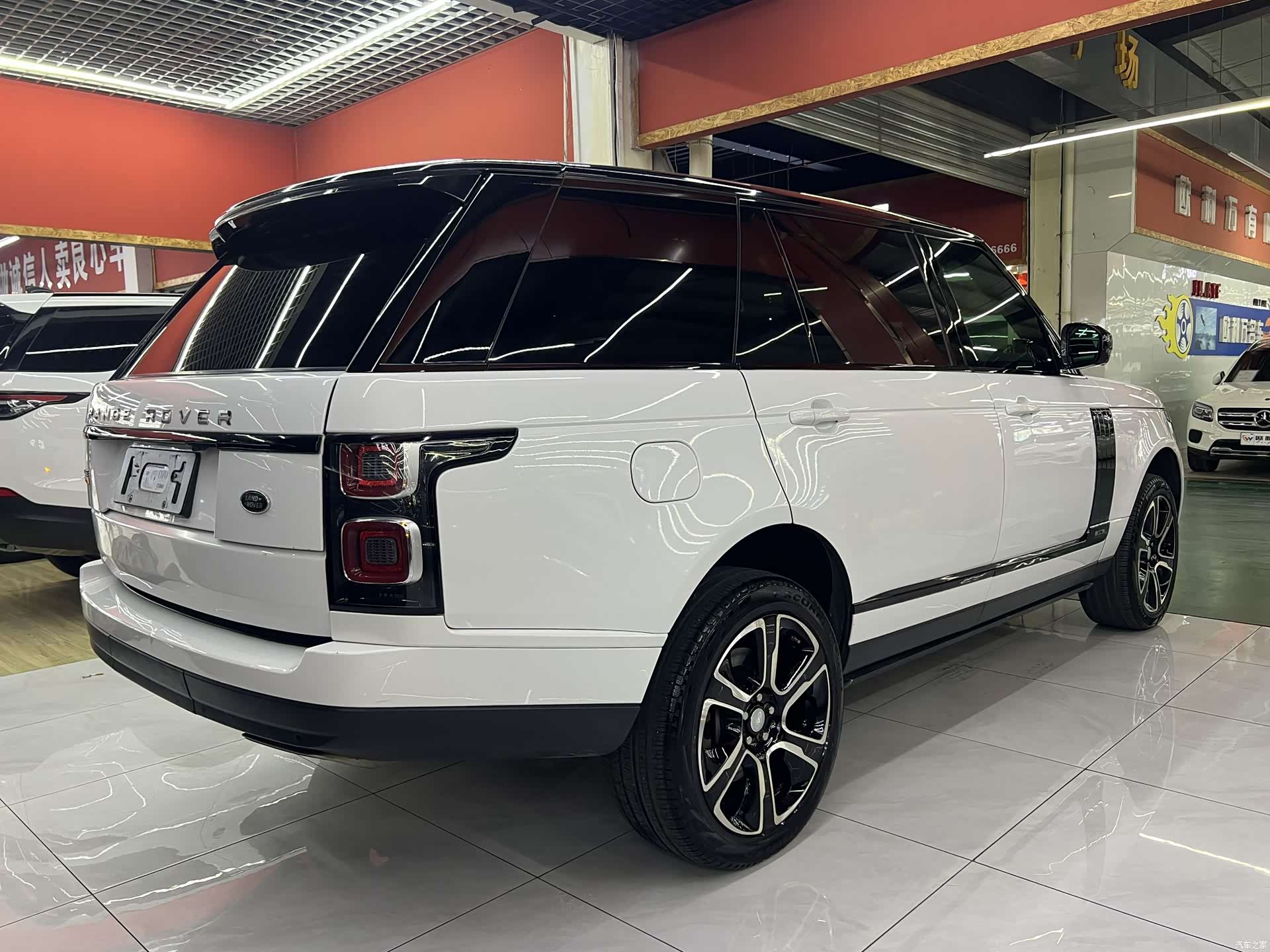 Land Rover Range Rover, 2019 10