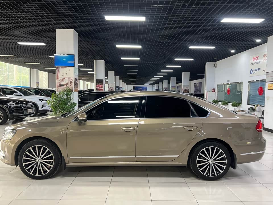 Volkswagen Passat