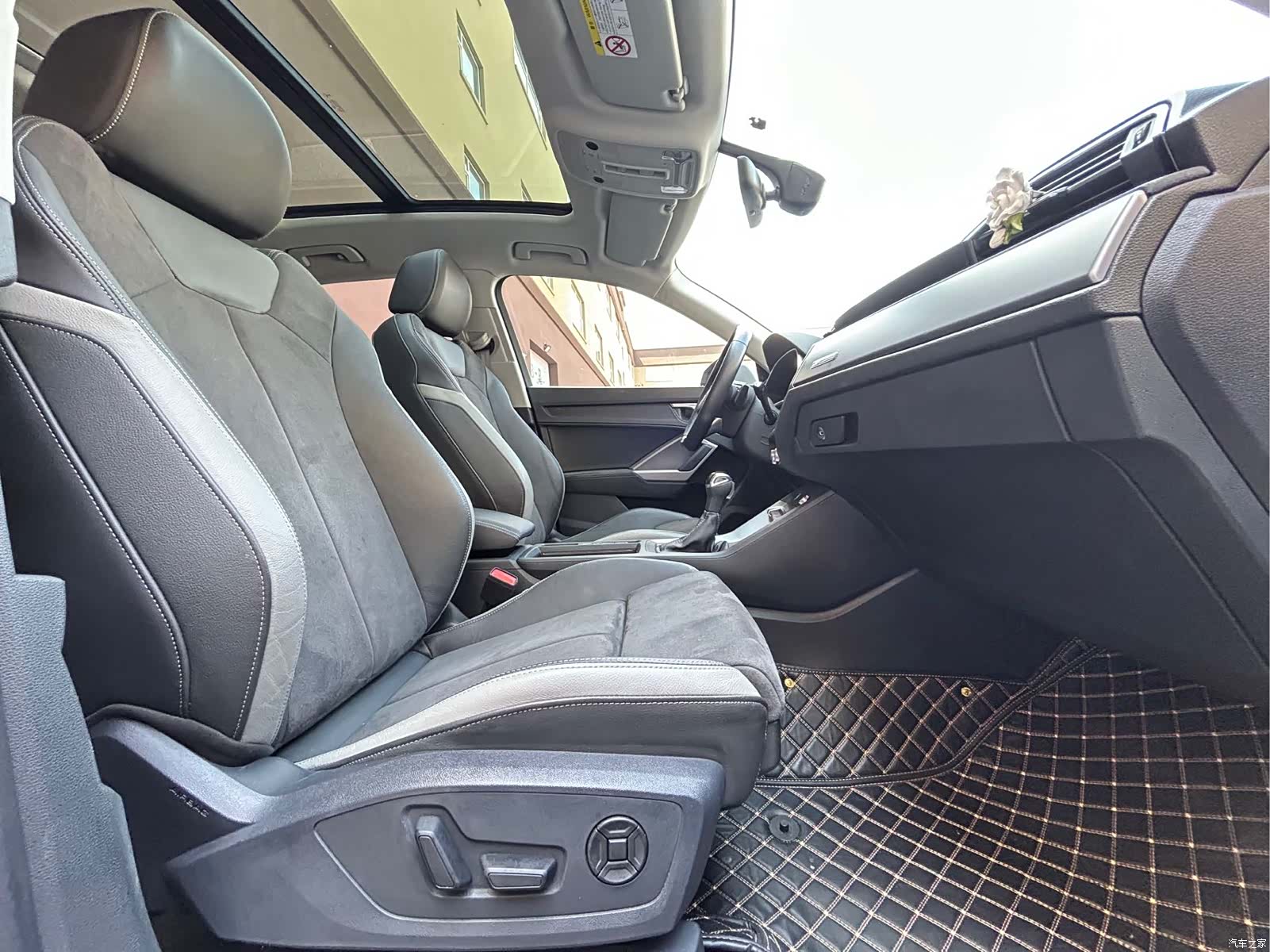 Audi Q3, 2022 8