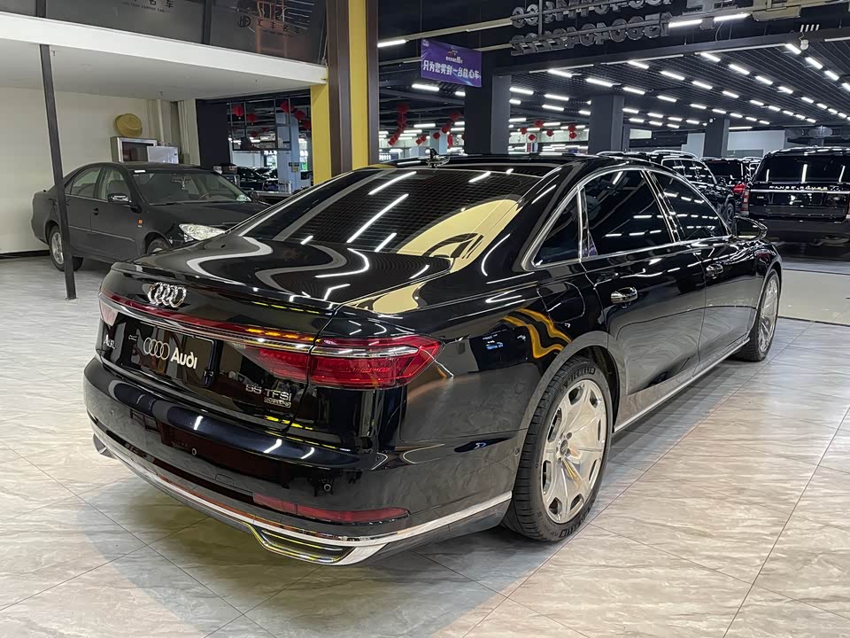 Audi A8 Audi A8