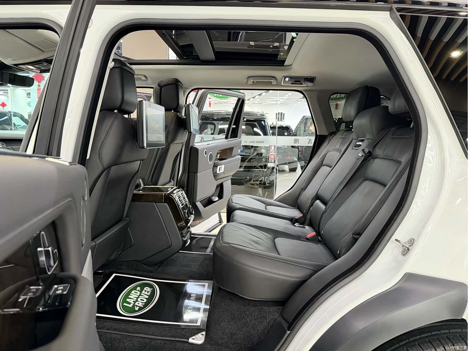 Land Rover Range Rover, 2022 11