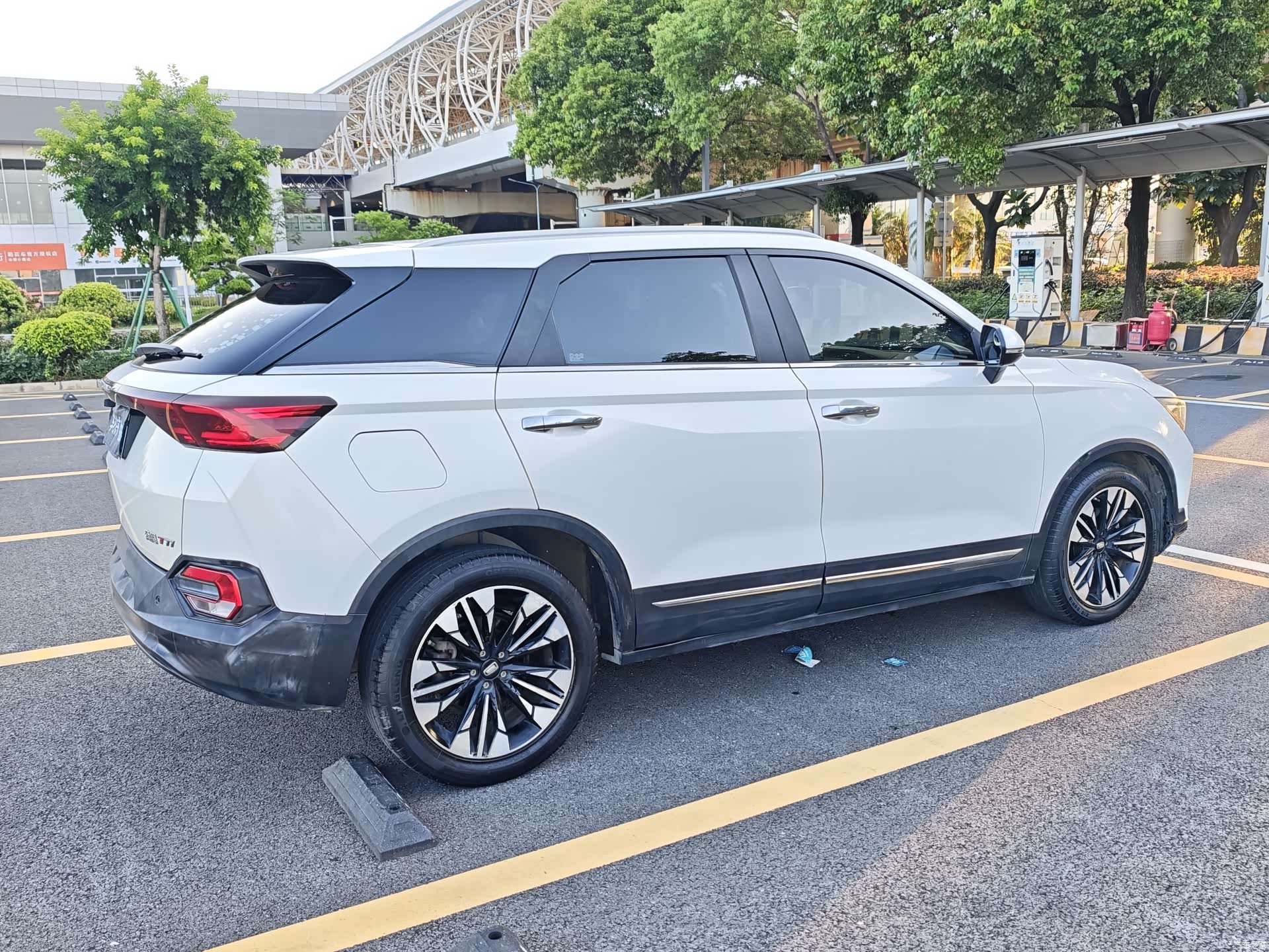 Bestune T77, 2019 20