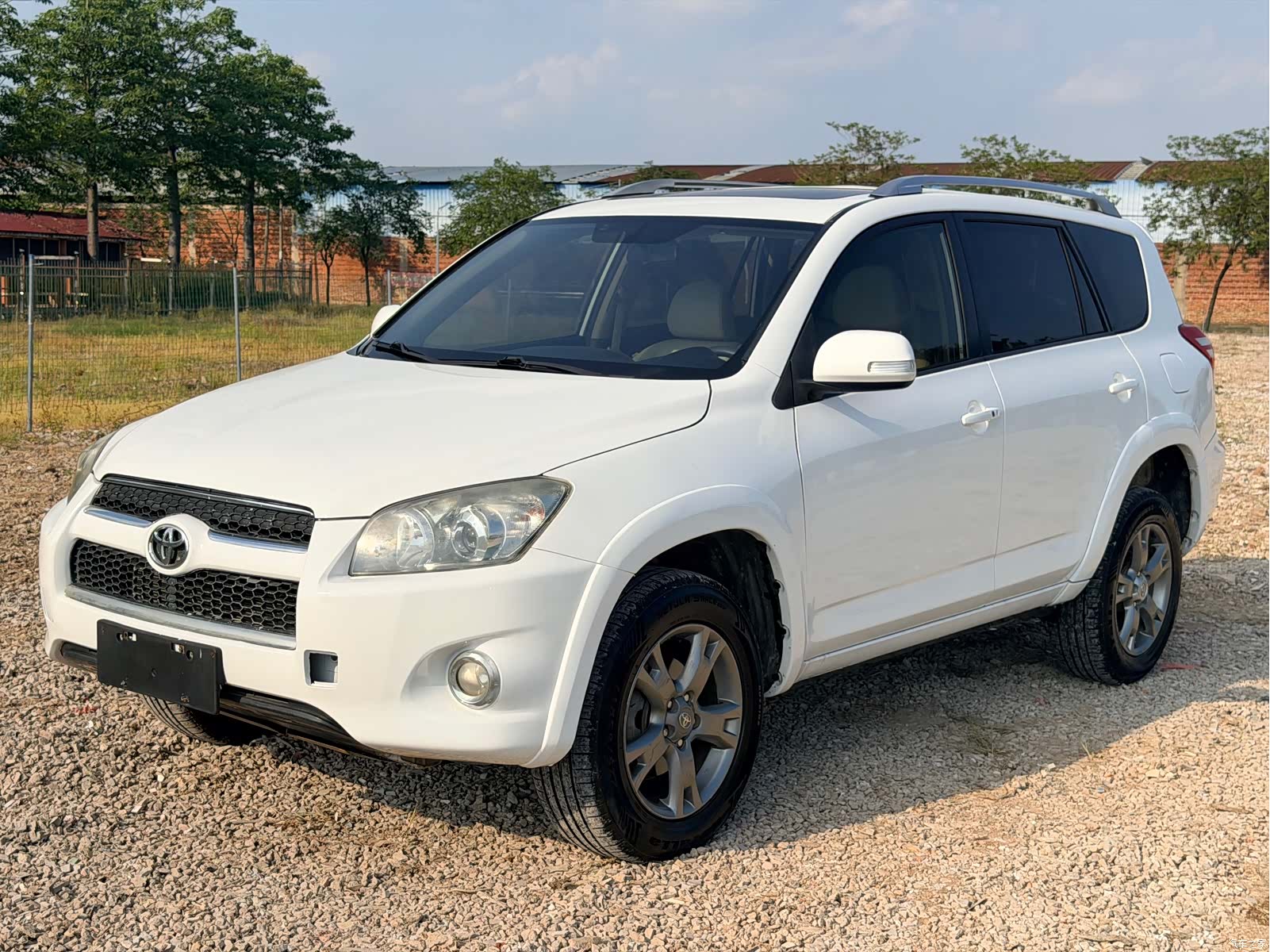 Toyota RAV4, 2012 1