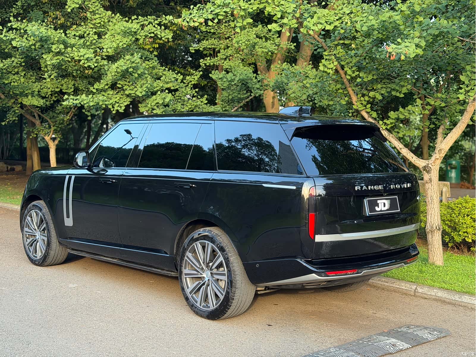 Land Rover Range Rover, 2026 6