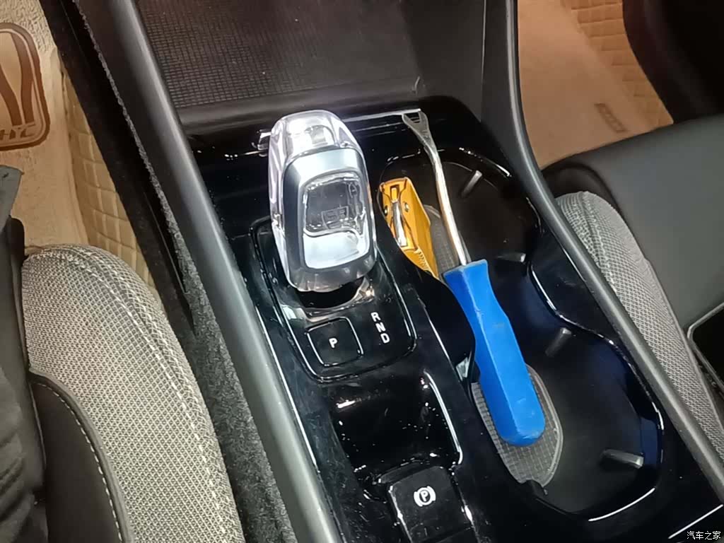 Volvo XC40, 2023 14