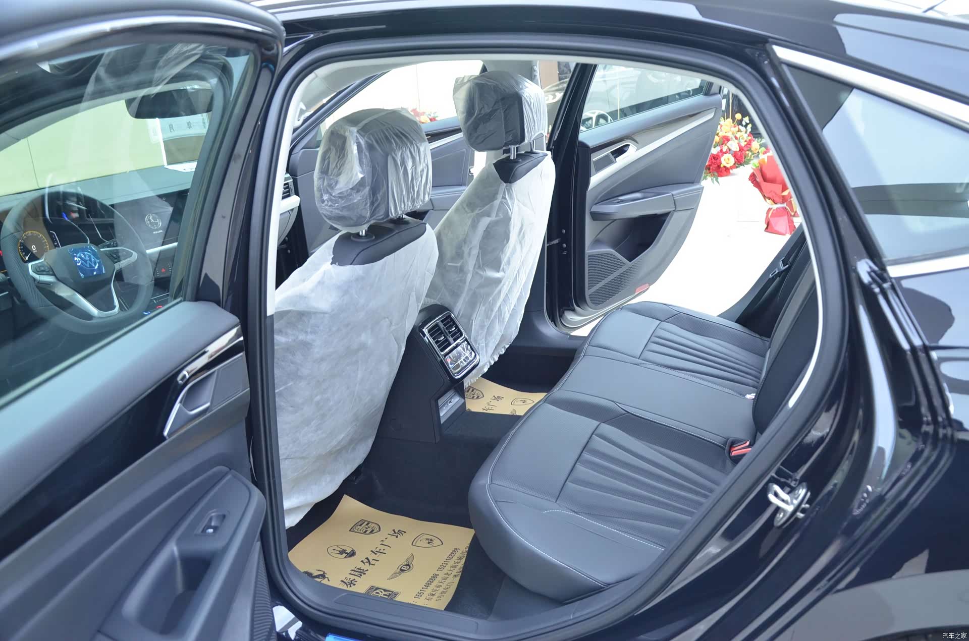 Volkswagen Passat, 2026 все фото